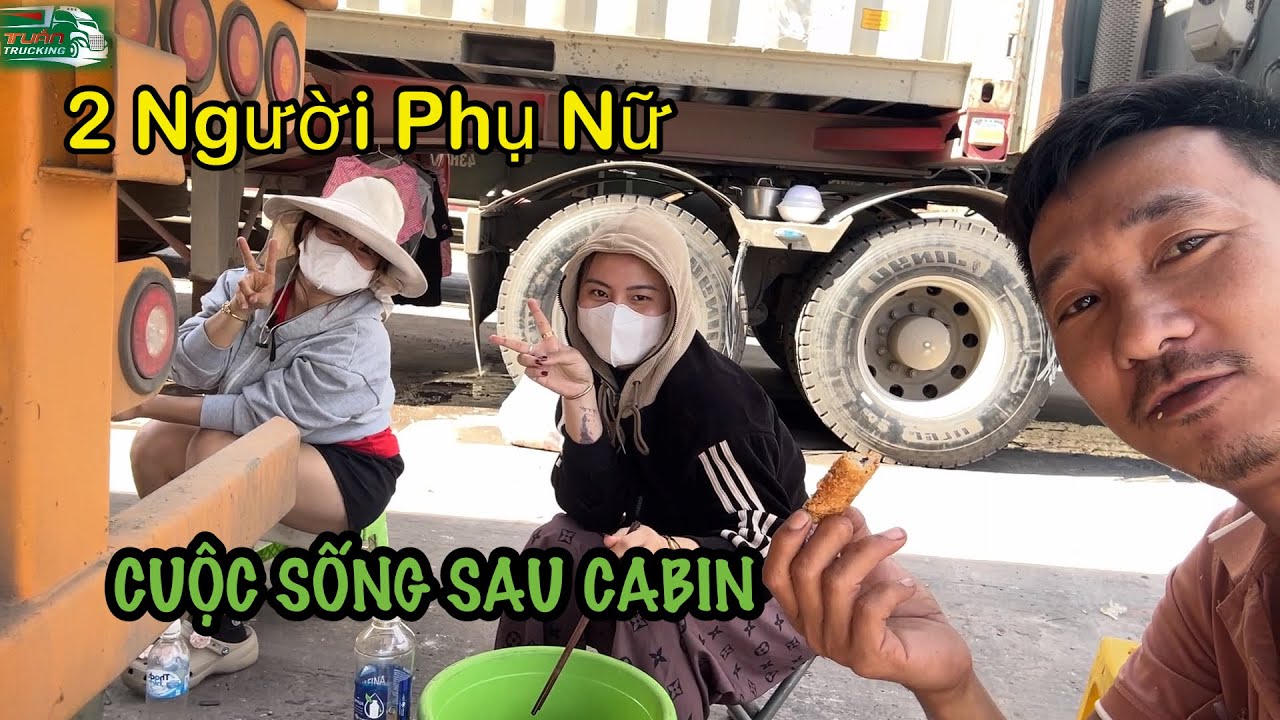 2 Người Phụ Nữ Theo Xe Container, Nấu Ăn Ngay Bên Đường Ai Nhìn Cũng Sốc