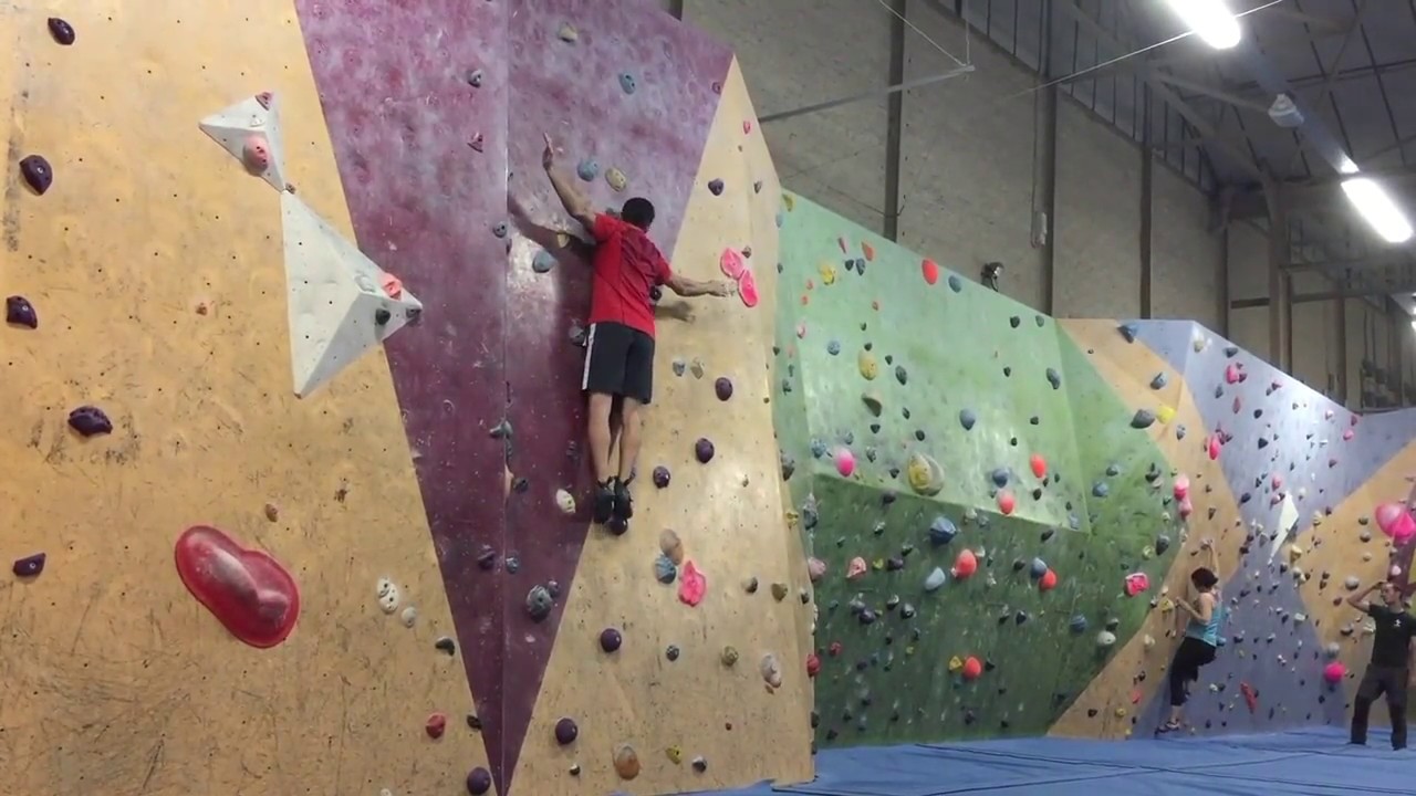 CLIMBING WITH NO HANDS! (Turning a V01 Boulder Problem into a tricky