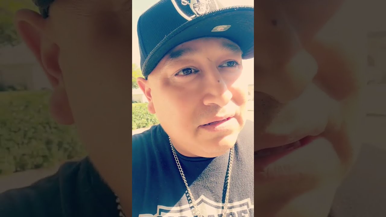 My Neighbor The 49ers Fan Goes All Out For Pre Season Funny Raidernation Raiders Sportsfan