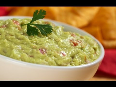 HEALTHY SNACK IDEAS: GUACAMOLE RECIPE