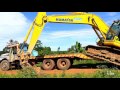 รถแบคโฮ KOMATSU PC200  ไต่ลงรถบรรทุกเทรลเลอร์ Truck Trailer