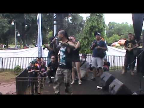 kontrasosial mengokupasi panggung obscene extreme asia 2013 part 01