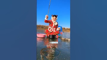 em cần thủ xinh đẹp đi câu cá ở hồ băng bị anh chủ hồ chơi đểu và cái kết phần 2 #fishing #short