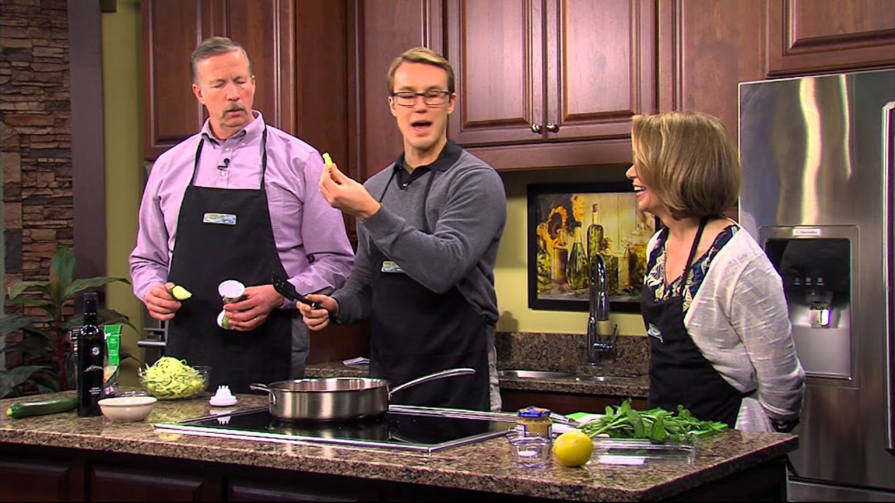 Sean Joins Jimmy & Lisa in the DelmarvaLife Kitchen to Make Tomato ...