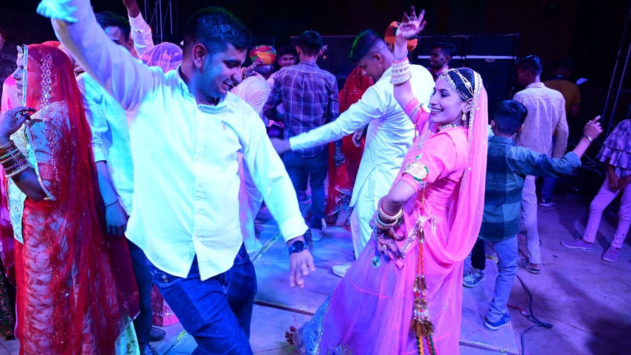 पपिया मुंडो देख तू थारो लागे उजड़ियोड़ो बाग😆🔥 रिया चौधरी का फाईर डांस 🤩🔥 #riyachoudhary