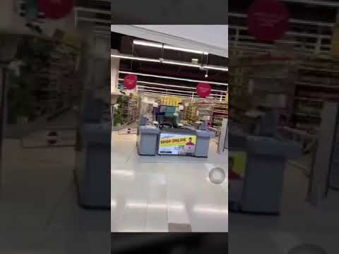 كارفور فرنسا بقطر فارغ