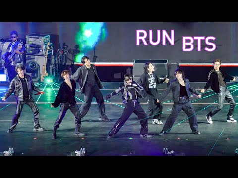 달려라 방탄 'Run BTS' 4K Fancam @ 221015 BTS YET TO COME IN BUSAN CONCERT