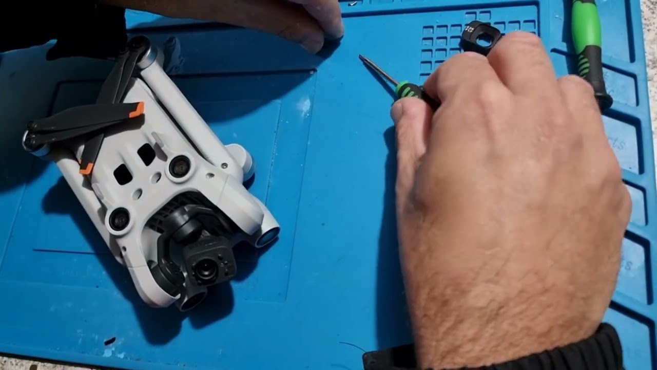 resolvendo o problema de embaçar câmera mini 3 dji .. E BATERIA PLUS FEITA NO BRASIL .