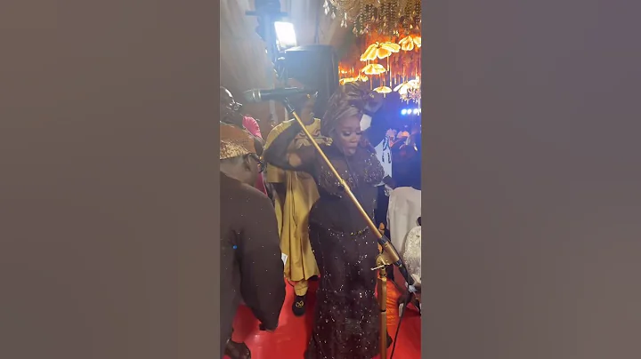 Wumi Toriola displays her dancing talent on PASUMA'S stage