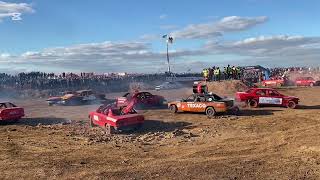 видео: БМВ & Мерс 😱 НАСТОЯЩАЯ 🔥 вечная Битва 🤩 автодерби поле боя. Кто выиграет ВЕЧНЫЙ спор !? Супер ШОУ !! картинка: БМВ & Мерс 😱 НАСТОЯЩАЯ 🔥 вечная Битва 🤩 автодерби поле боя. Кто выиграет ВЕЧНЫЙ спор !? Супер ШОУ !!