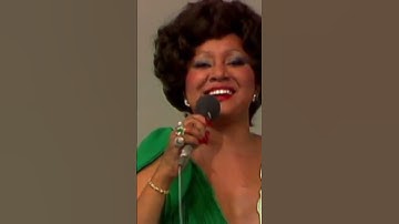 Thumbnail of Alcione canta “Influência do Jazz” no seu programa da TV Globo, Alerta Geral.