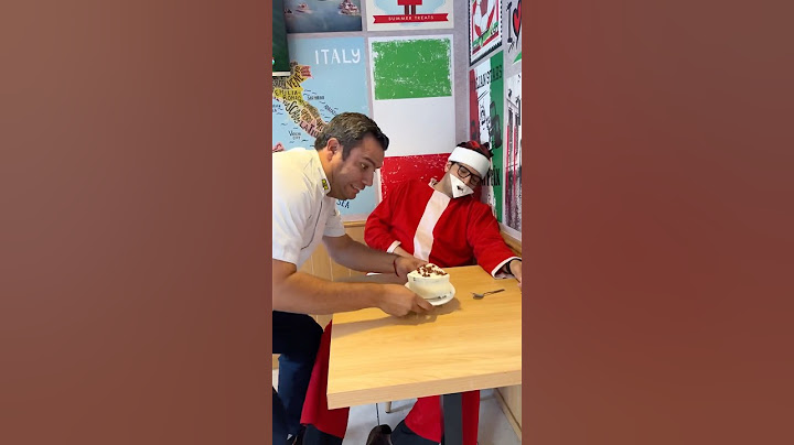 Le robé a Papá Noel para un helado!