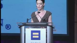 Anne Hathaway at 2008 HRC Los Angeles Dinner