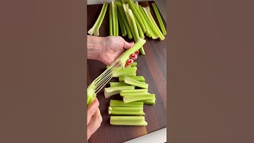 Healthy + Creamy Celery Soup #shorts