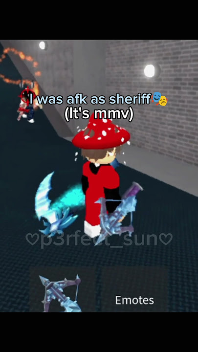 I was eating in one hand🙌 // it's mmv🎭 // #roblox #mm2 #mm2beating