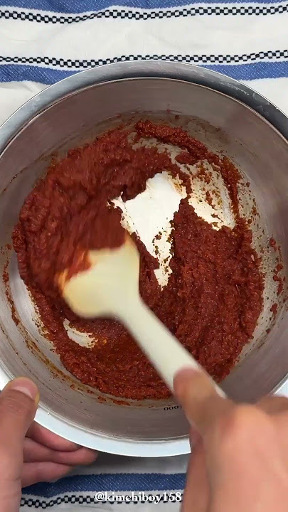 How to Make Oi Sobagi: Spicy Korean Cucumber Kimchi! #korea #recipe #food #easy #delicoius #healthy