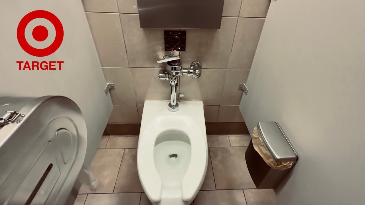 Restroom Tour, Kohler Kingston, Zurn EcoVantage Toilet Flush, XLerator, Target Ala Moana Mall Hawaii