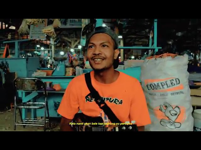 M A C - Keliling Cina Buta ( Official Music Video ) class=