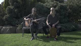 Valerie - Amy Winehouse Pedal Tones Acoustic Duo Cover At Sandhole Oak Barn