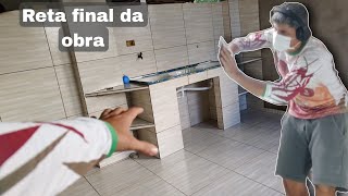 INICIEI O REJUNTE DA LAVANDERIA