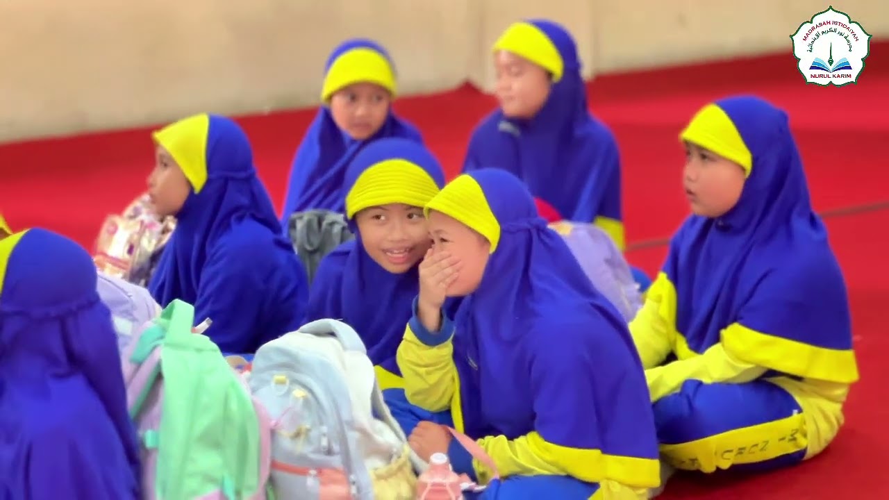 Outing Class Grade 3 goes to Damkar Solo