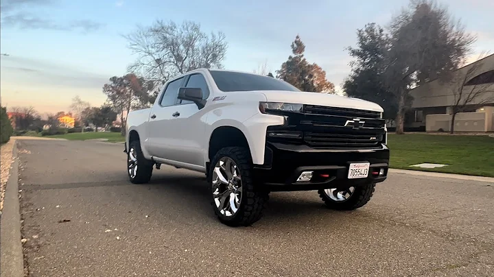 2021 Chevrolet Silverado TrailBoss with 24s and 35s!!! First Video!!