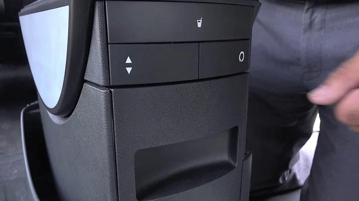 How to replace a table in the VW Caravelle Lewis R...