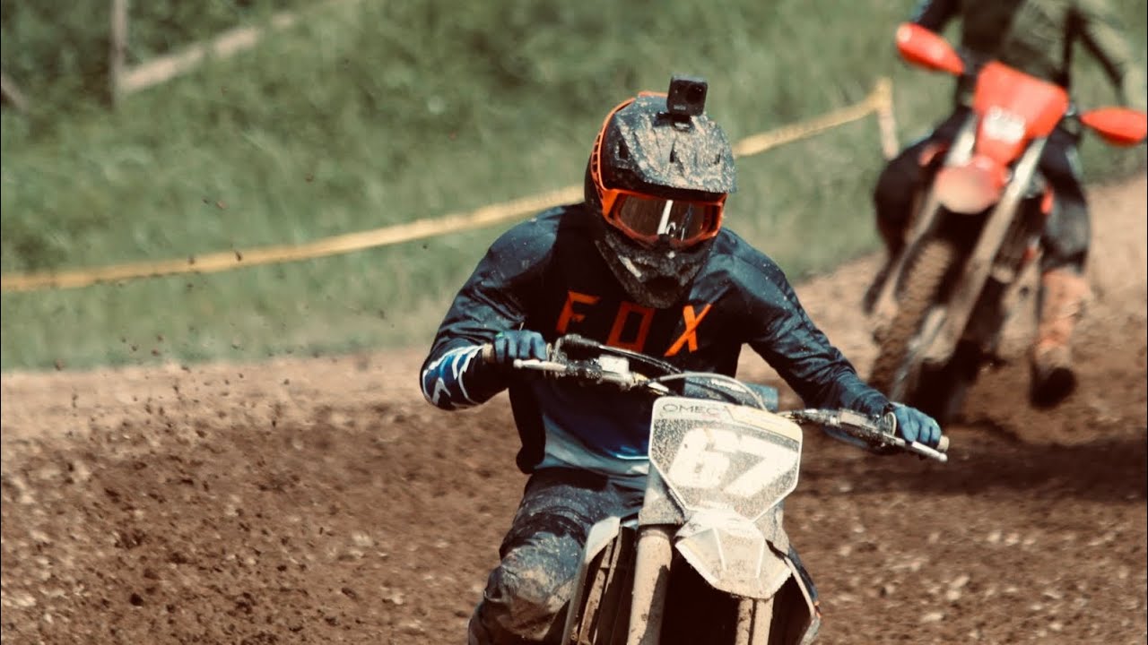 Husqvarna 125 2t giro nella pista di MX PARK GORLA 