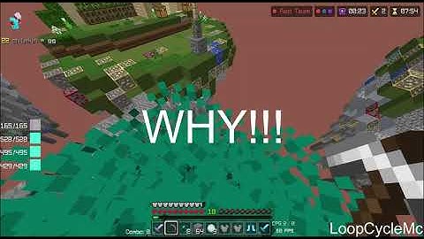 Mincraft Hive Skywars but with auto clicker