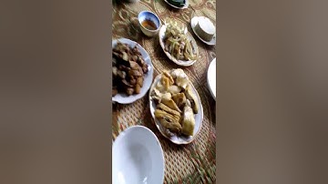 Tết cua người muong