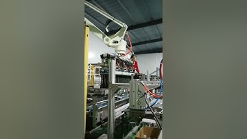 Automatic robotic cartoning machine!#factory #packing #robot #drinkwater