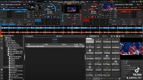 How to scratch while using crossfader  key board virtual dj