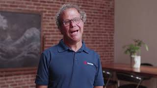 How can Red Hat provide you with a consistent hybrid cloud experience?