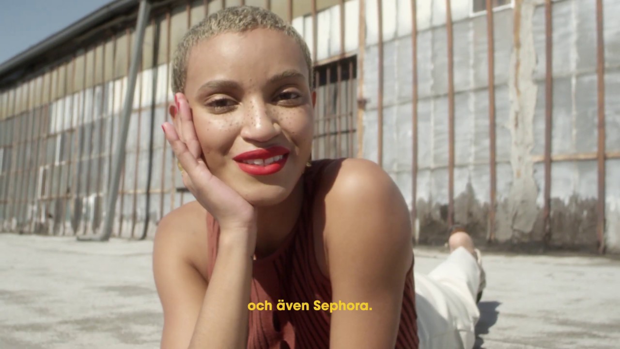 SEPHORA UNLIMITED STORIES JULIA