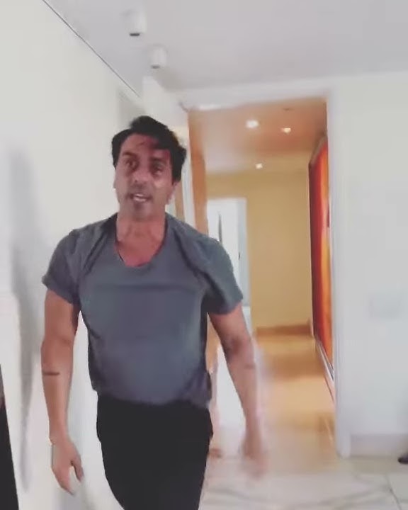 Arjun Rampal's #MakeYourMove Challenge