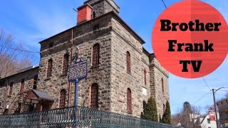Historic Old Jail (Cell 17 Handprint, Haunted, Ghost Dungeon)...OMG