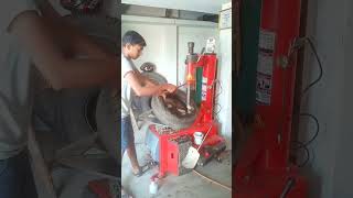 Tyre Change Machine