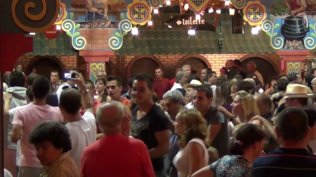 Festa animada no Santoinho