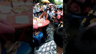 Mus Ua Si Lom Zem Heev Nawb