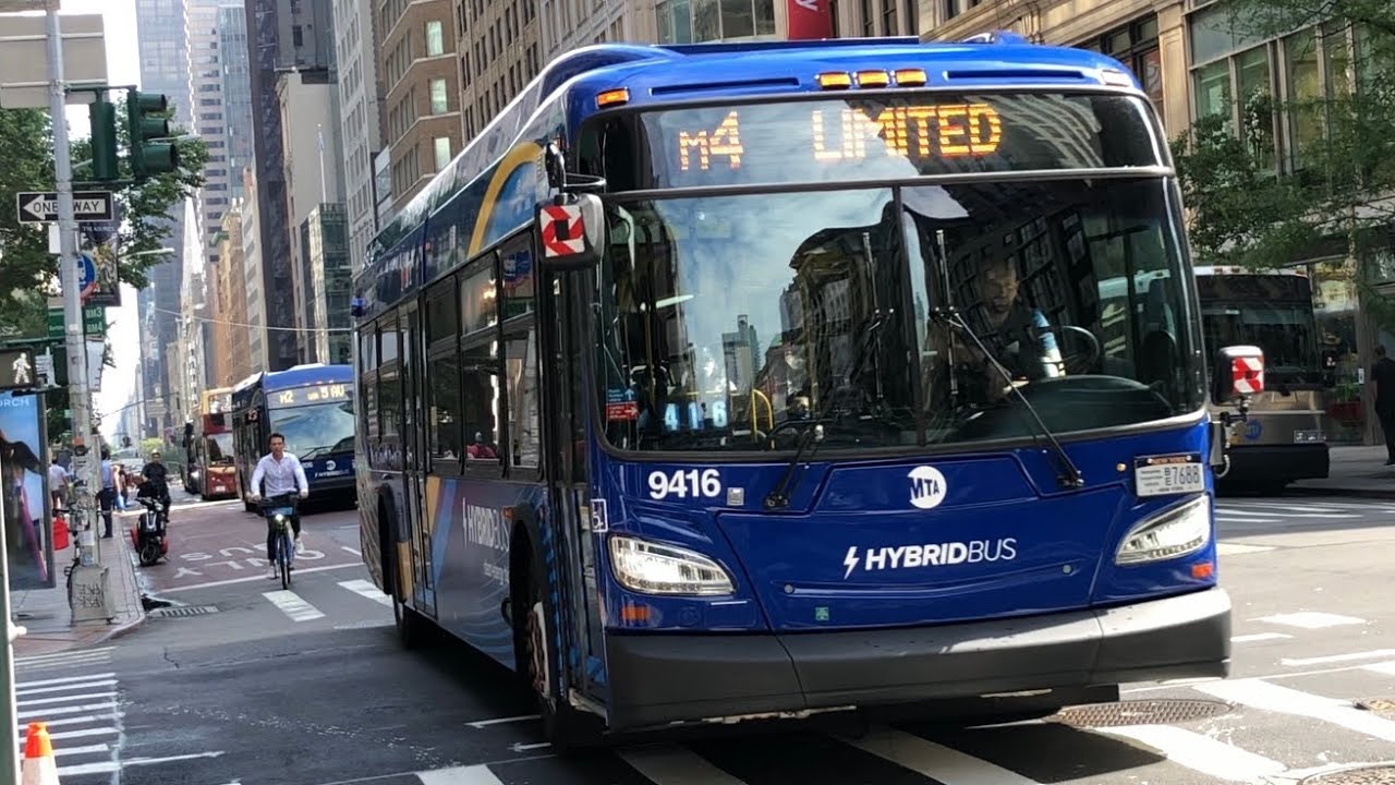 2022 New Flyer XDE40 #9416 on the M4 Limited at 5th Avenue and