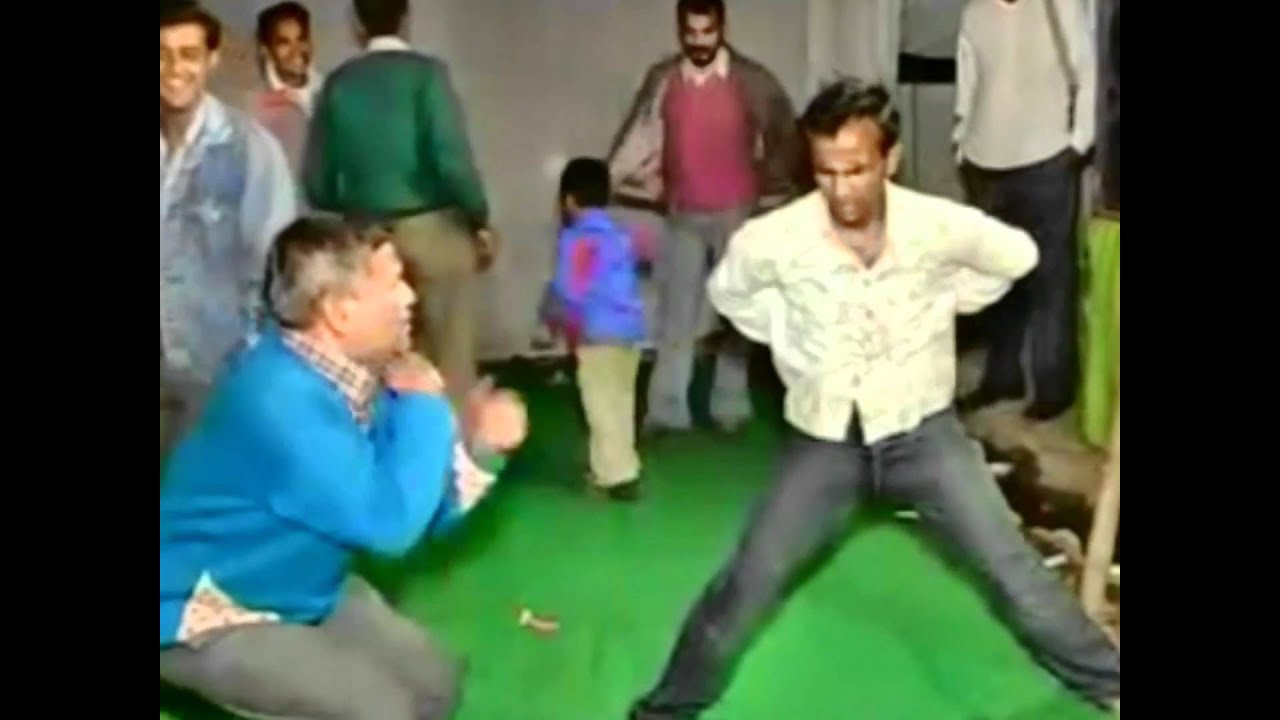 These Funny Indian Wedding Dance Videos are Equally Entertaining as Dancing  Uncle- Sanjeev Shrivastava | 👍 LatestLY