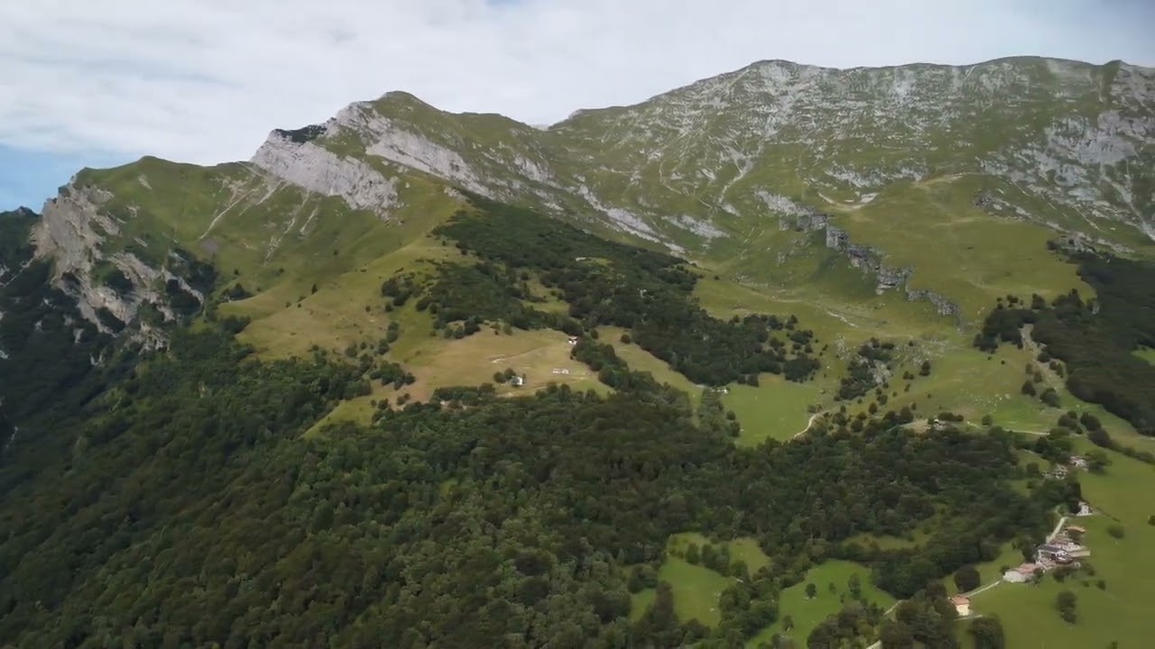 ...alle pendici della Grigna...il Pialeral...