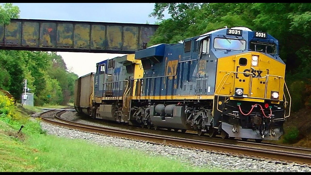 new csx boxcar logo 3031 leading through shenandoah youtube csx logo