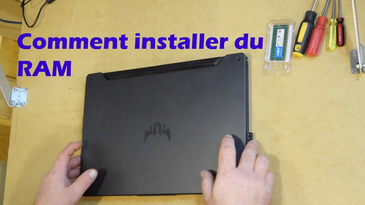 Comment changer la barette de RAM d'un PC portable 