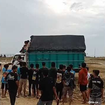 story wa truk giga oleng parah #kopdar