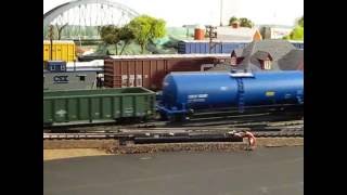 Atlas HO Master Series CSX GP40-2 Pulling a Local Freight on a Small Layout