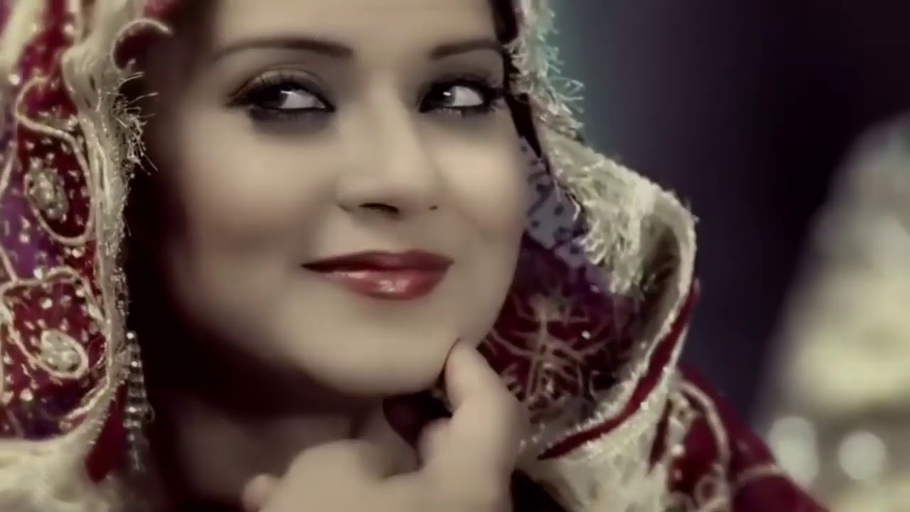 Lip kiss hd Lip kiss status video Couple kiss YouTube