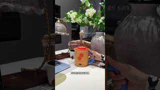 This electric stew cup can boil water, cook noodles and eggs, heat milk, stew porridge, and make s