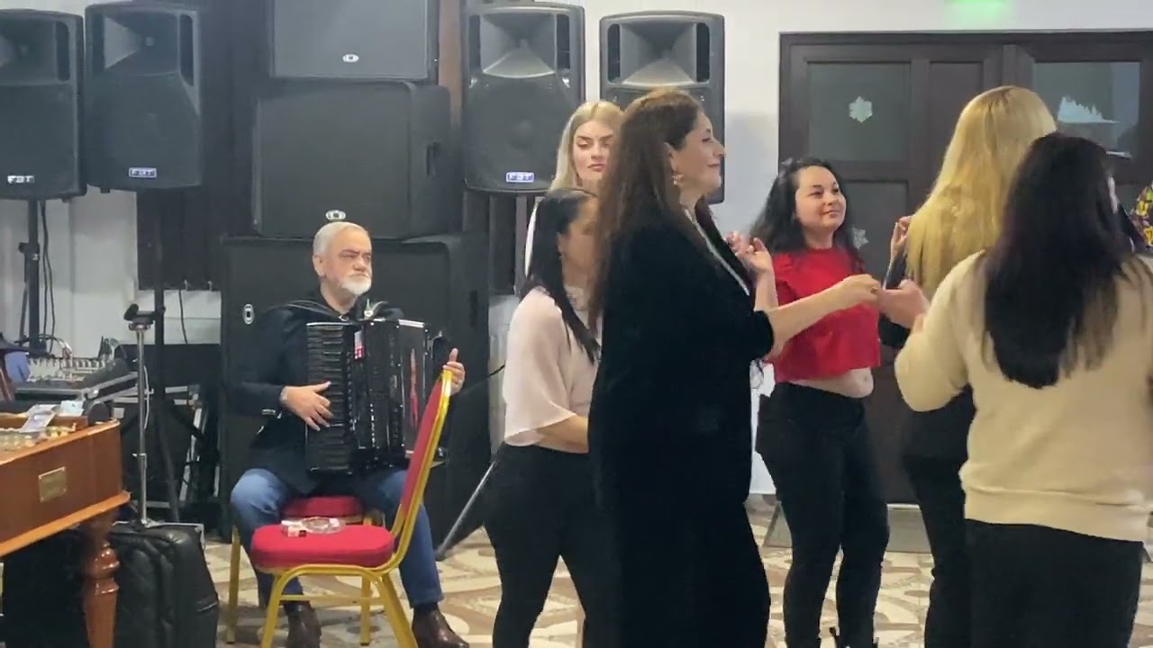 Bianca Stanga - Femeia frumoasa - Program de joc alaturi de Ionica Minune la Brasov 2024