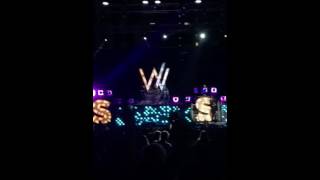 Sleeping with sirens the strays live at down town Las Vegas